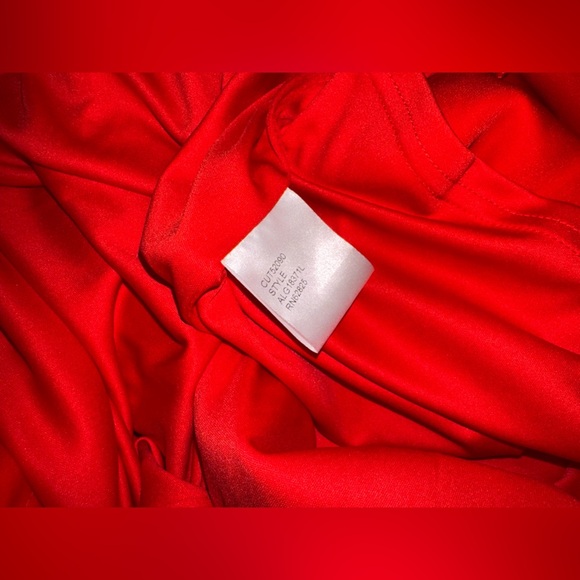 NWOT Tadashi Shoji One-Shoulder Bow Crepe Column Gown Sz 16 red rose - Picture 9 of 10